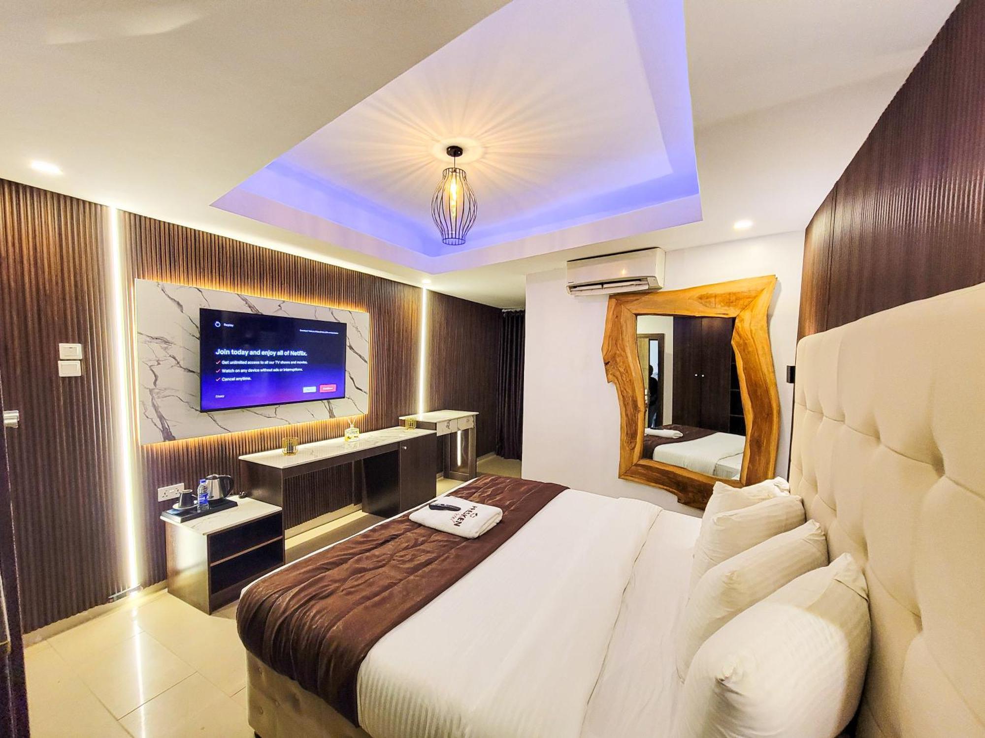 Presken Hotels Alade Avenue إيكجا المظهر الخارجي الصورة