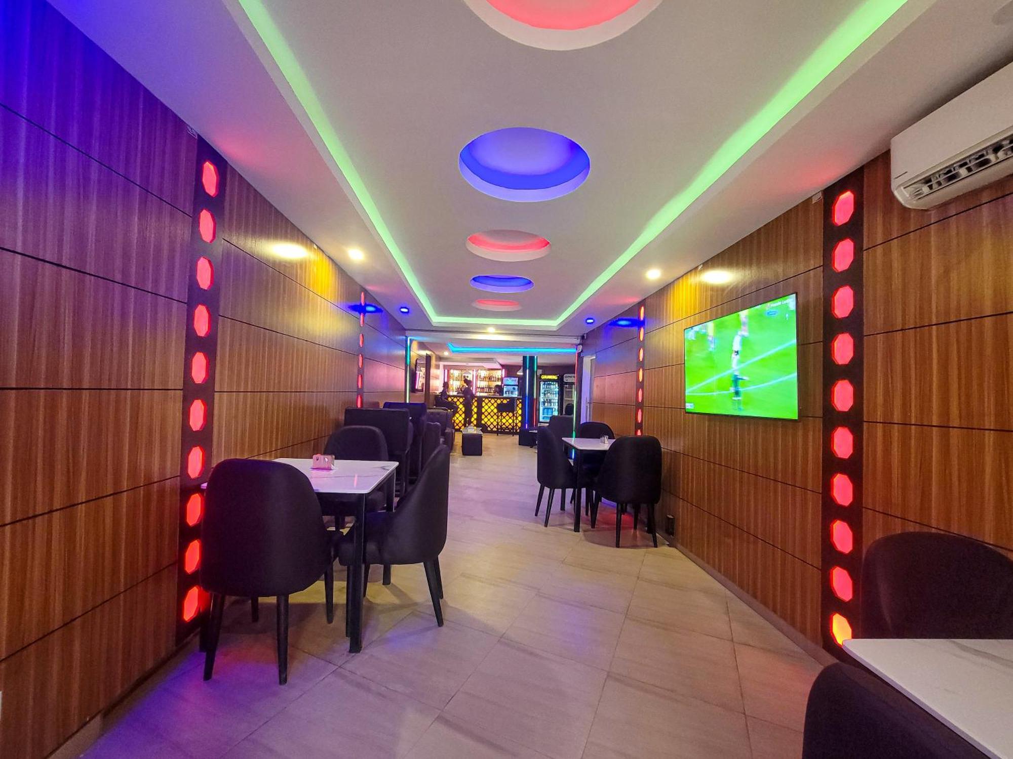Presken Hotels Alade Avenue إيكجا المظهر الخارجي الصورة